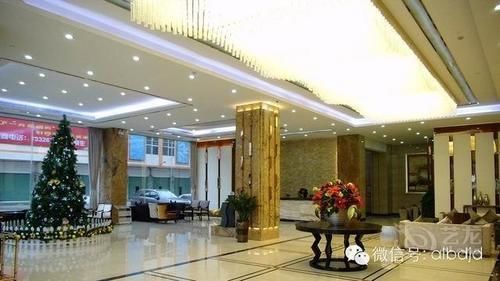 פושאן Ehrenburg Hotel מראה חיצוני תמונה