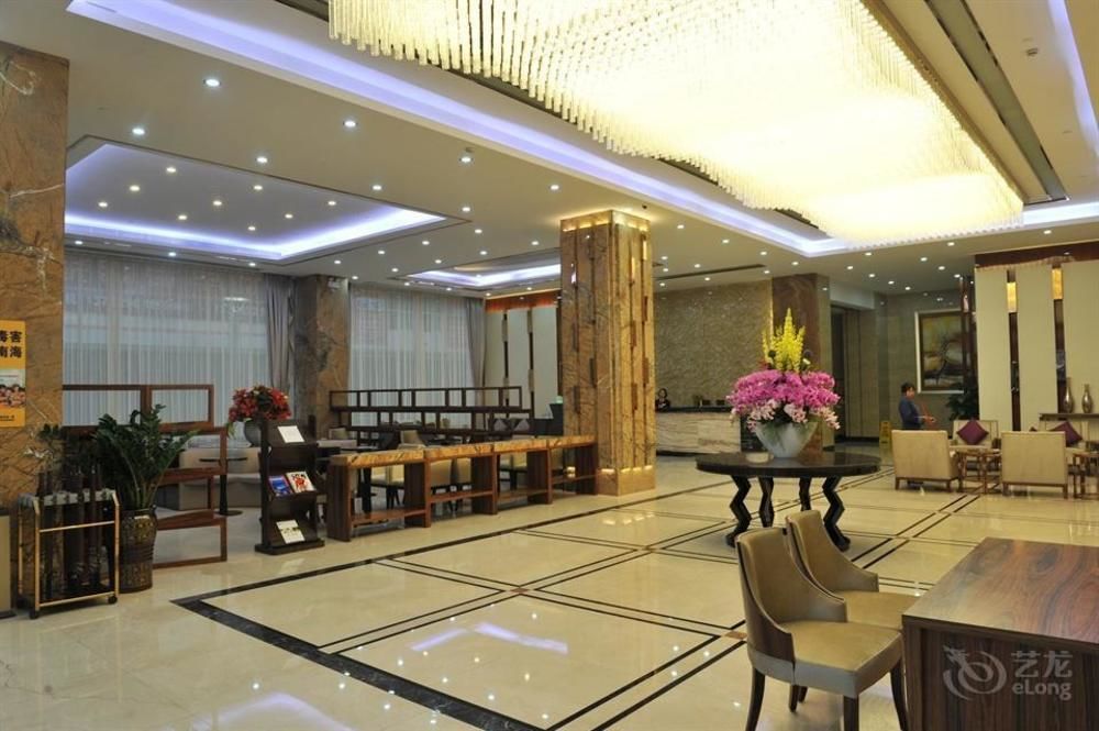 פושאן Ehrenburg Hotel מראה חיצוני תמונה