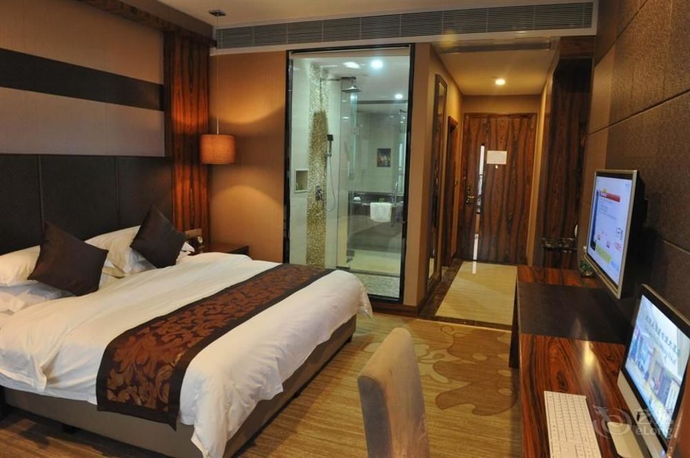 פושאן Ehrenburg Hotel מראה חיצוני תמונה