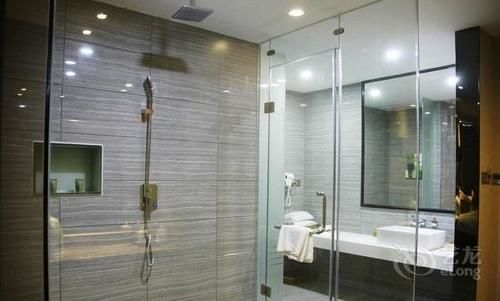 פושאן Ehrenburg Hotel מראה חיצוני תמונה