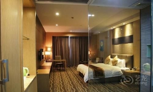 פושאן Ehrenburg Hotel מראה חיצוני תמונה